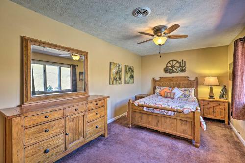 Comfy Ranch Apartment In New River Stables!