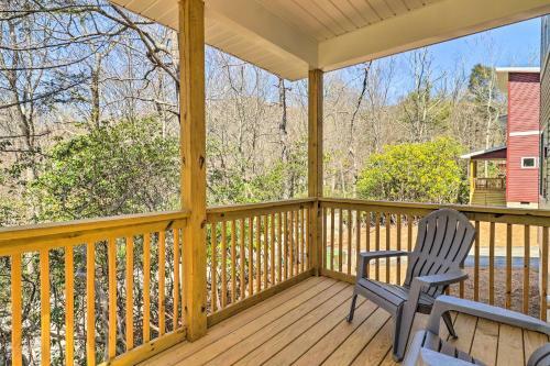 Modern Mountain Escape - Near Hiking Trails!
