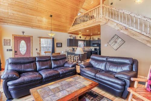 2 Bed 2 Bath Vacation Home In Bryson City