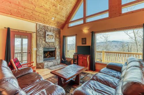 2 Bed 2 Bath Vacation Home In Bryson City