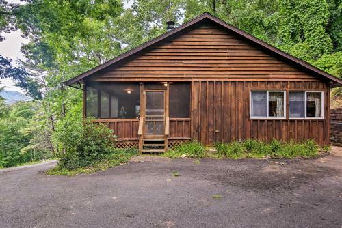 Bryson City Cabin With Mtn View About 4 Mi To Rafting