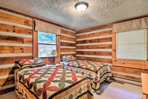 Bryson City Cabin With Mtn View About 4 Mi To Rafting