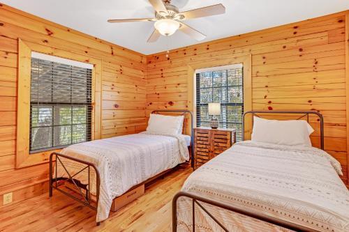 Happy Top Hideaway
