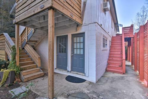 Apartamento Burnsville Studio On Cane River With Fire Pit!