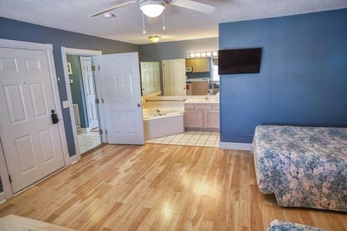 208l Home