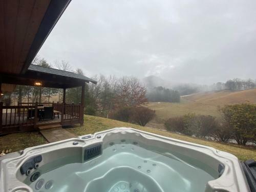 Bear's Den - Papa Bear Home