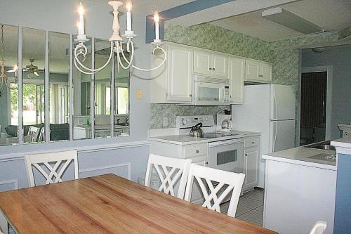 1203 Villa