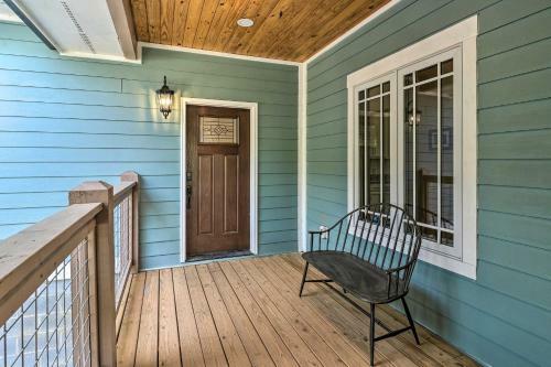 Modern Candler Gem With View, Great For Couples