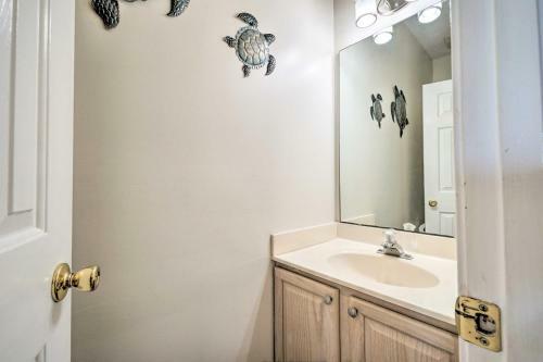 Apartamento Carolina Beach Condo With Deck Steps To Shore!