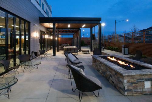 Hotel Courtyard Charlotte Steele Creek