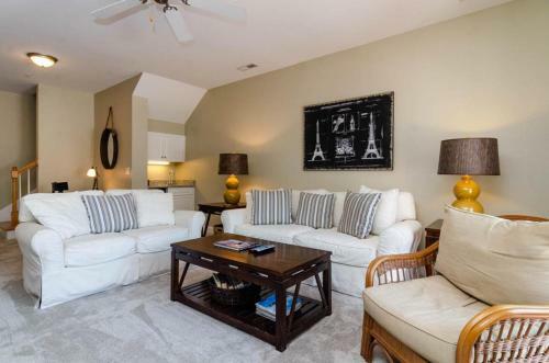 Carolina Bay Unit 204
