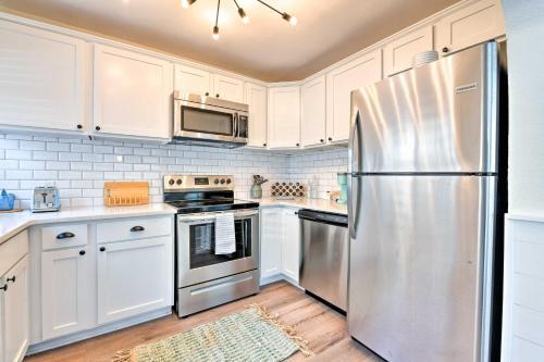Quiet Modern Farmhouse, 4 Mi To Downtown
