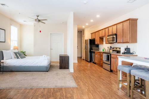 Apartamento Viagem Upscale Studio With Parking In Top Location