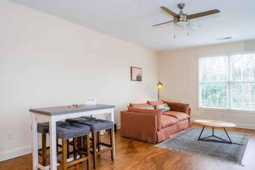 Apartamento Viagem Upscale Studio With Parking In Top Location