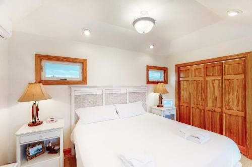 Parrothead Cay 459