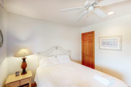 Parrothead Cay 459