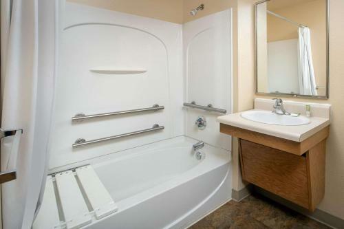 Hotel Woodspring Suites Raleigh Garner