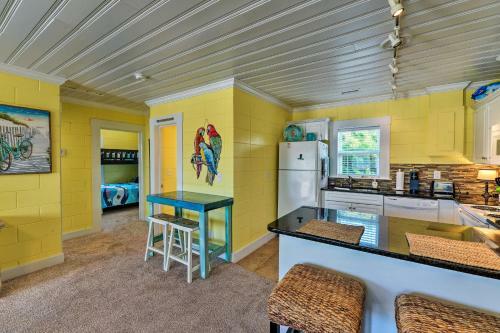 Colorful Cottage With Patio Across From The Beach!