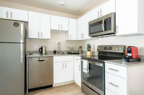 Apartamento Viagem - Durham - 1br With Parking, W/d Near Rtp