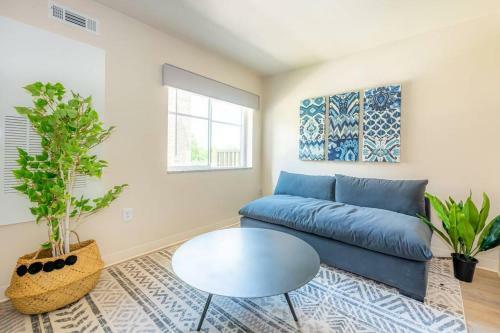 Apartamento Viagem - Durham - 1br With Parking, W/d Near Rtp