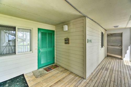 Apartamento Point Emerald Resort Retreat With Beach Access!