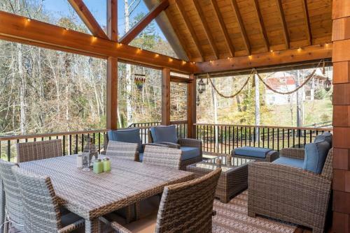 Stargazer Lodge