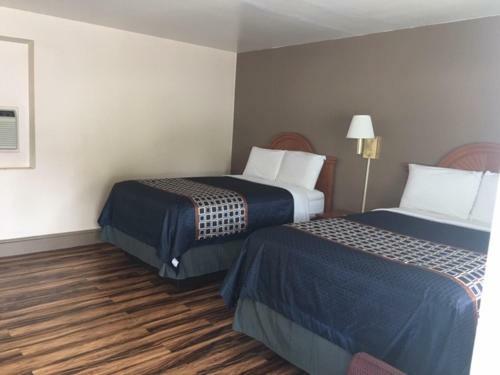 Hotel Hilltop Inn