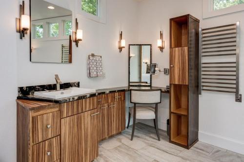 Waterfall Manor Home
