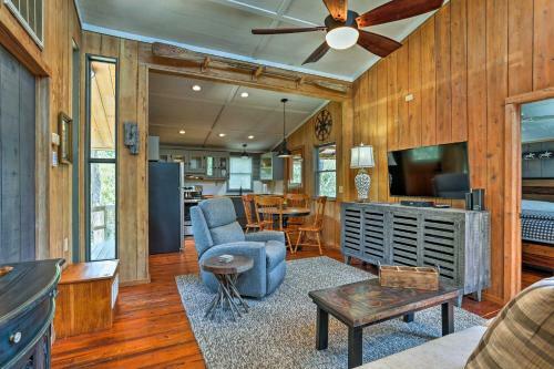 Outer Banks Island Cottage - 1 Mi To Frisco Beach!