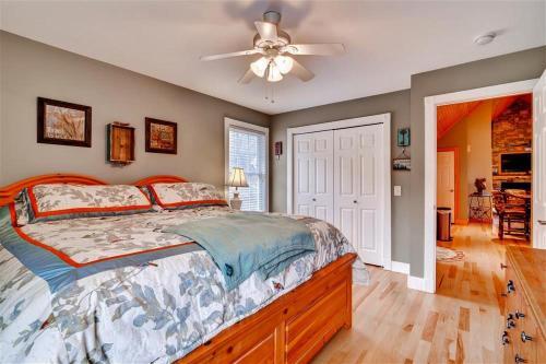 Buck Mountain Escape With 2 Decks And Smoky Mtn View