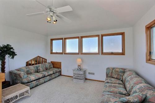 Breezy Point #37-f