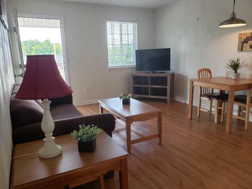 Hotel Affordable Suites Graham