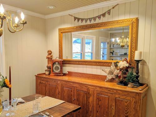 The Roost Home