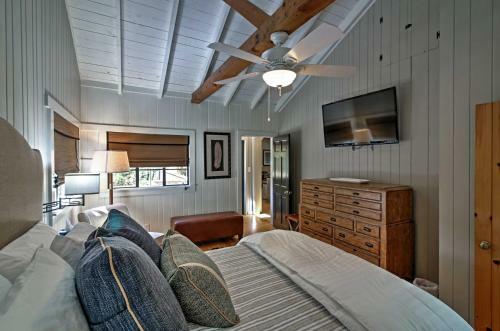 2br Highlands Luxury Cabin With Stone Firepit In Town