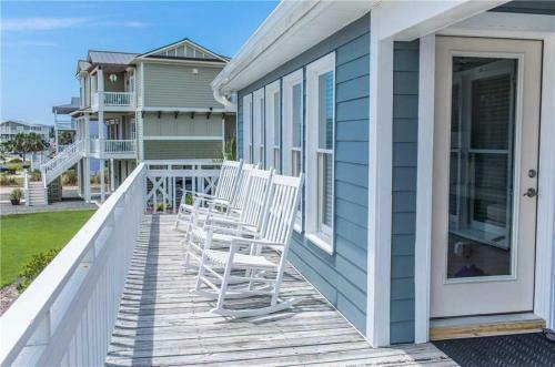 Atlantic Retreat West - Duplex Home
