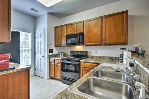Inviting High Point Townhome With Patio And Privacy