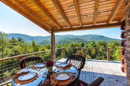 Mountain-view Cabin Retreat With Hot Tub & Firepit Cabin