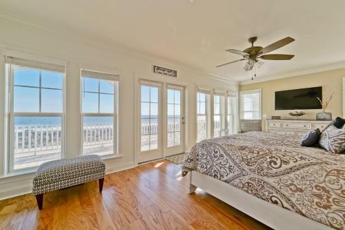 285 Ocean Boulevard East Home