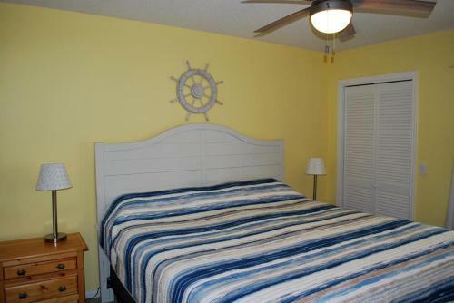 Waters Edge 427