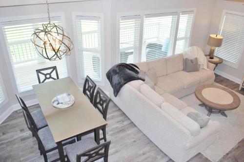 Top Cabin II
