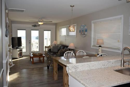 Waters Edge 429