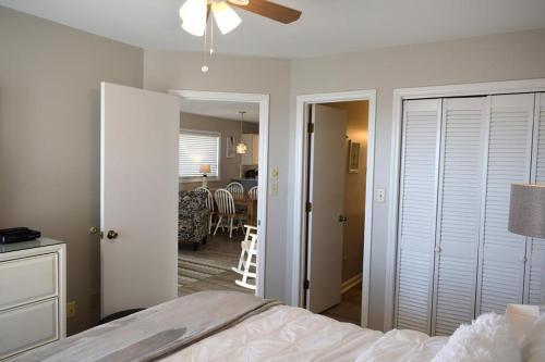 Waters Edge 429