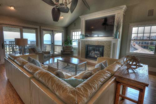 Magnolia Cay By Kees Vacations
