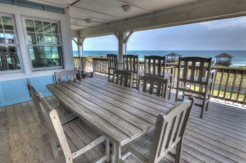 Magnolia Cay By Kees Vacations