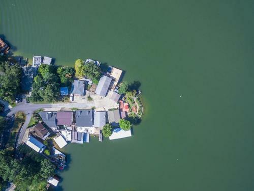 Captain's Quarters On Lake Lure