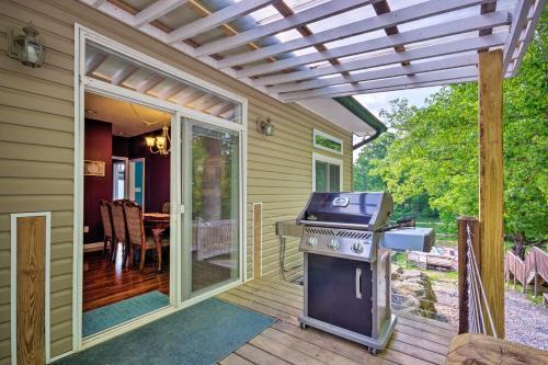 Private Blue Ridge Home With Mountain Views And Hot Tub