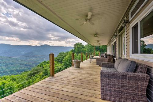 Private Blue Ridge Home With Mountain Views And Hot Tub