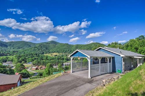 Maggie Valley House With Mtn Views - 1 Mi To Dt