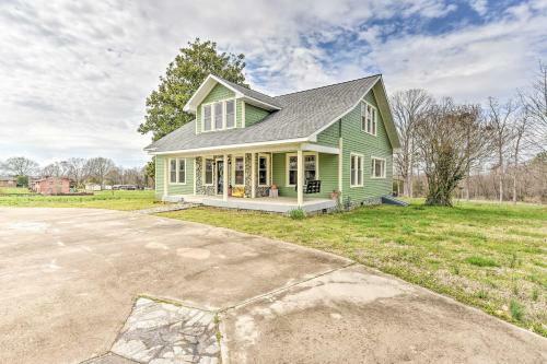 Elegant And Spacious Home, 18 Mi To Lake Norman