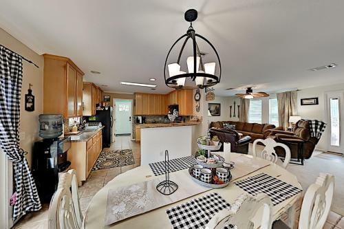Modern Farmhouse With Deck, Grill & Firepit Home